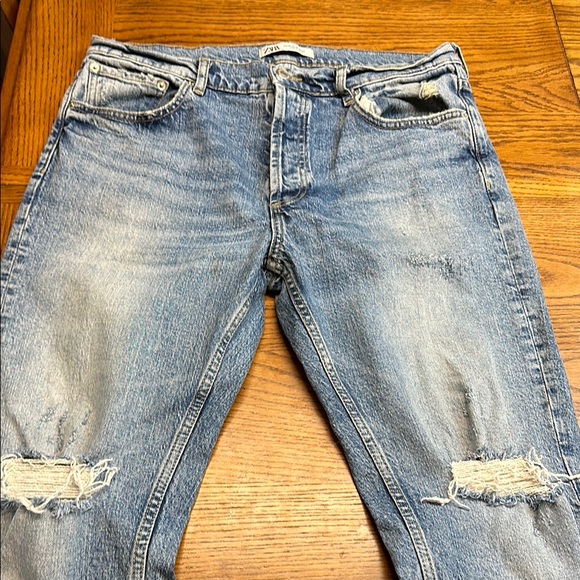 Zara Women's Straight Leg Jeans - Light Blue - Picture 4 of 6